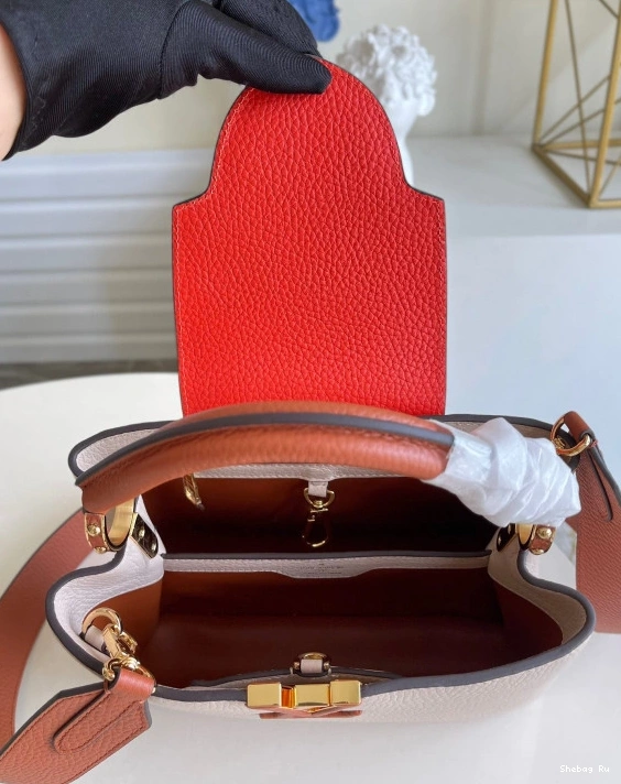 CAPUCINES LOUIS BB VUITTON 0718
